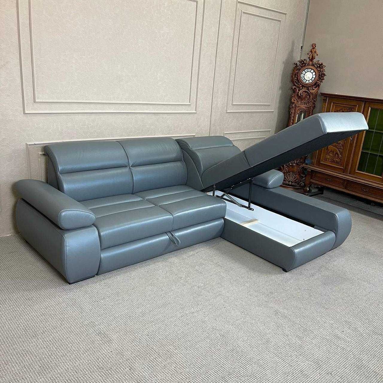 Кутовий шкіряний розкладний диван