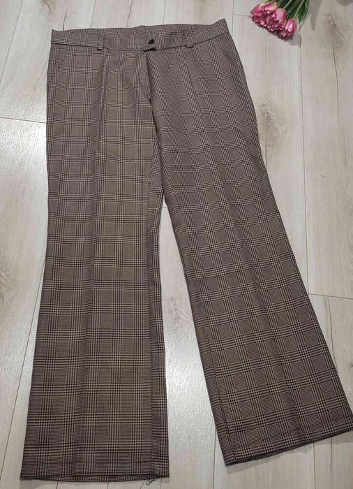 Модні щільні брюки клеш в клітинку (теплі)