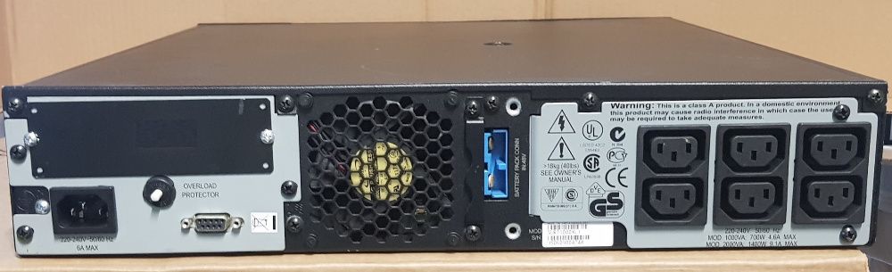 UPS APC Smart-UPS RT 1000