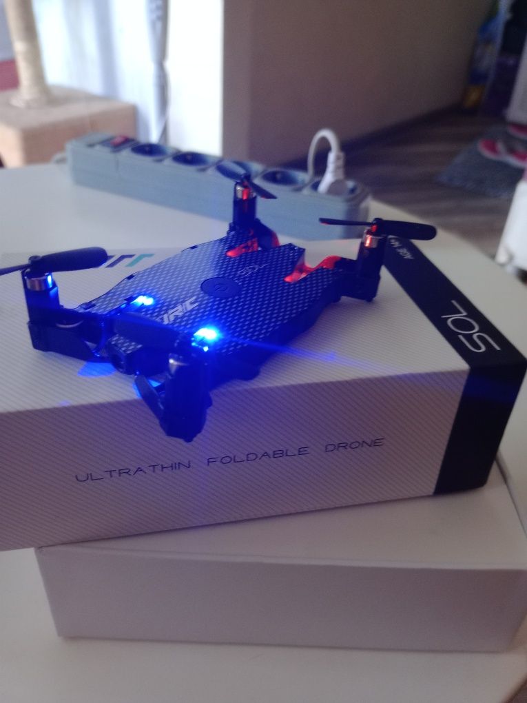 Квадрокоптер JJRC H49WH WIFI Camera