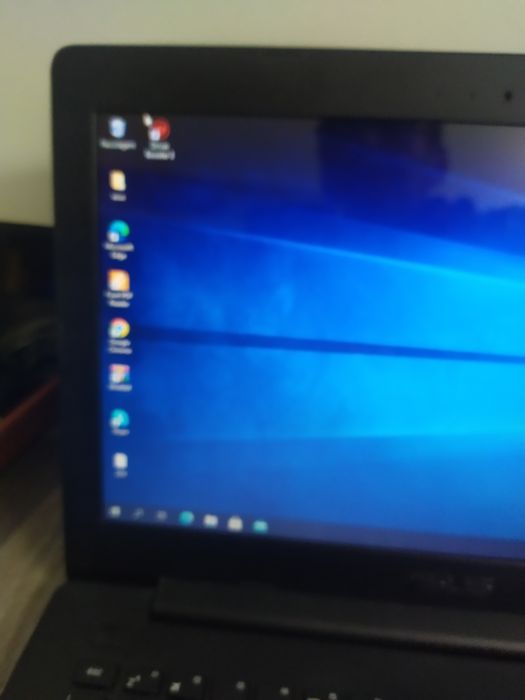 Vendo portátil como novo