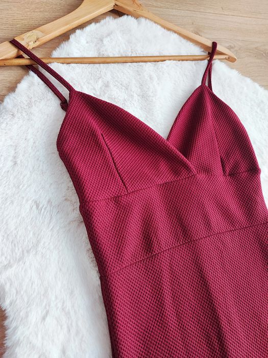 Wieczorowa bordowa MIDI sukienka M38 kobieca wesele chrzciny old money