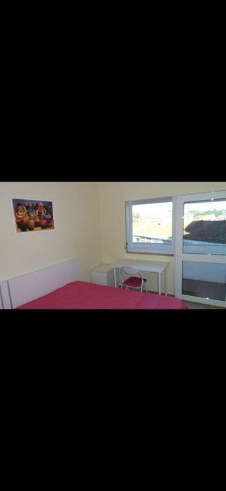 Alugo quarto no centro de Leiria
