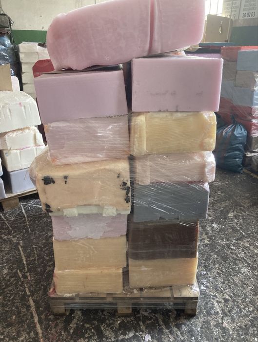 Parafina do produkcji zniczy, wkladów, podpałki.