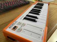 MIDI-клавіатура Arturia MicroLab ідеальний стан