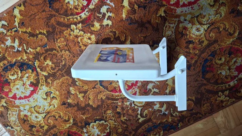 Siedzenie prysznicowe uchylne