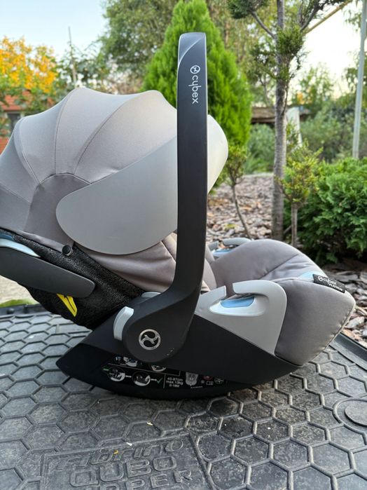 Автокрісло Cybex platinum Cloud Z