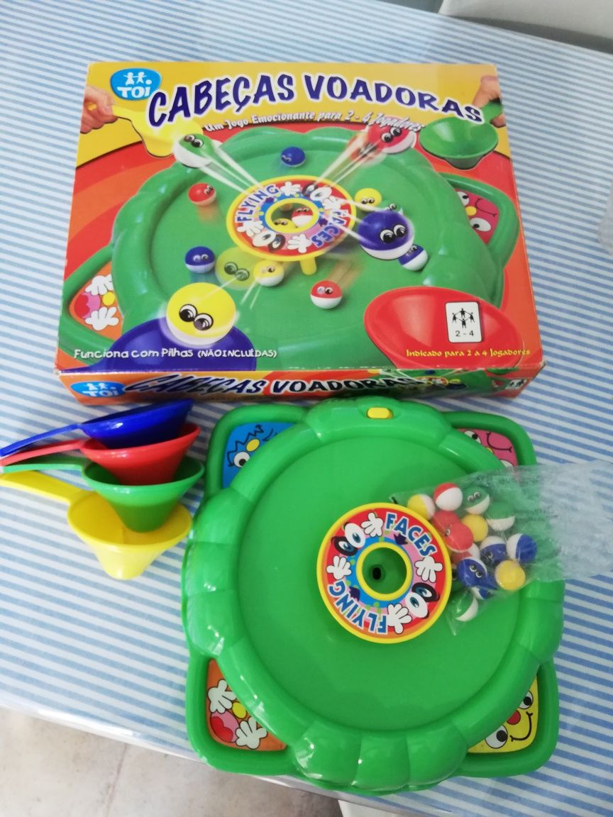 Jogo Cabeças Voadoras