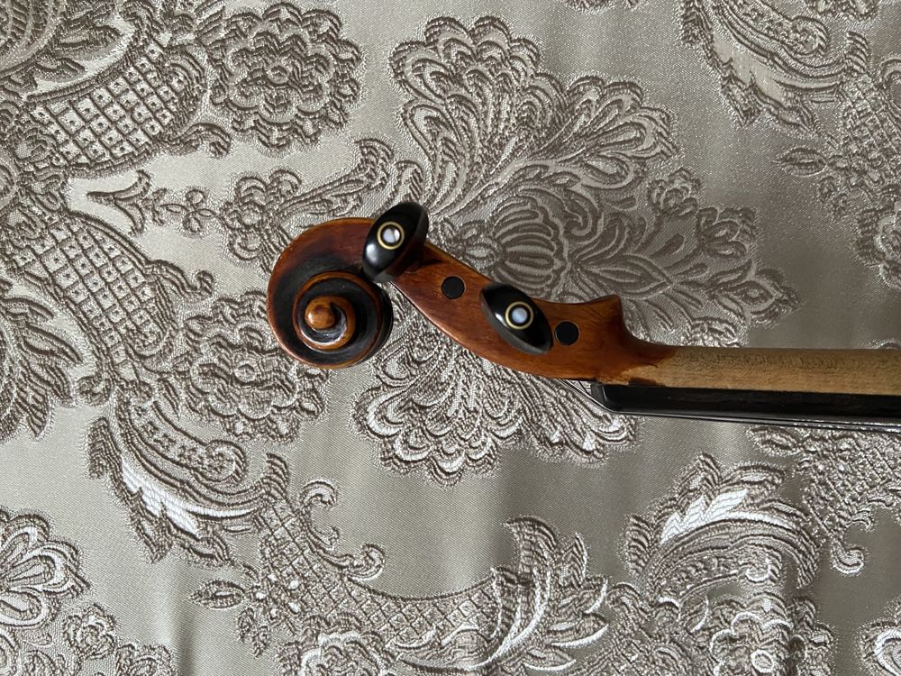 Скрипка 1/2 , майстрова 2009 року,  з чохлом ціна в $