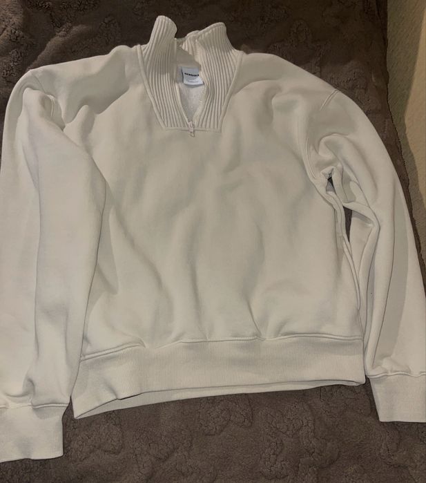 Продам полузамок bershka чоловічий бежевий теплий в ідеальному стані!!