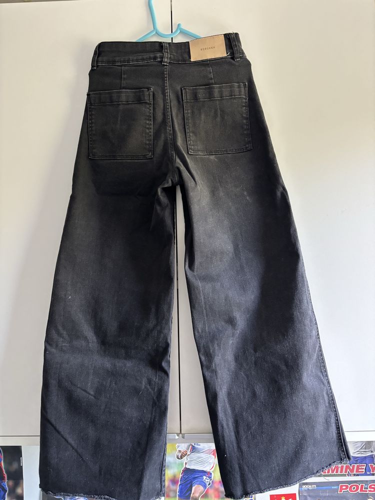 Czarne szerokie spodnie Bershka rozm.152