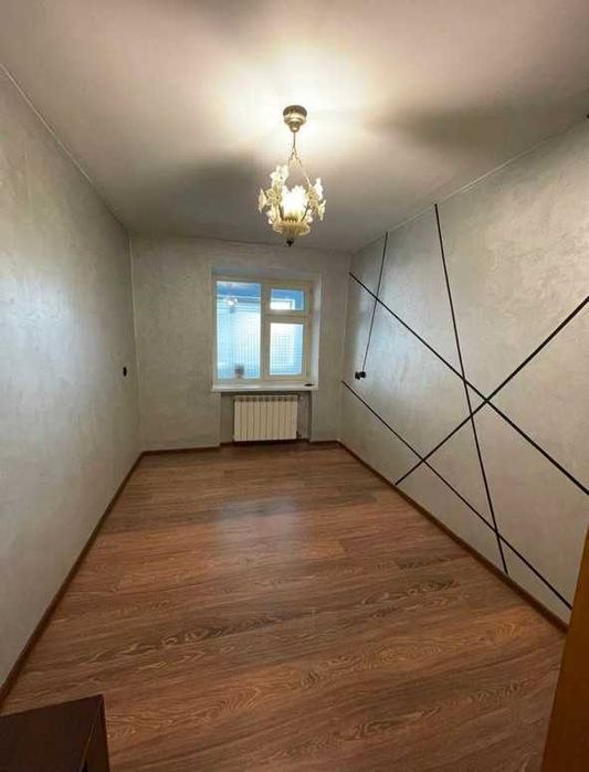 Оренда 4-кімнатної квартири, м. Яворів, вул. Маковея, 43