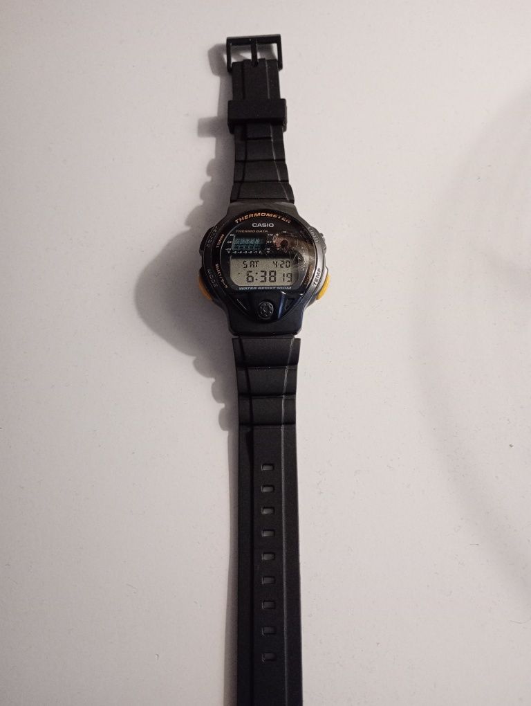 Stary zegarek Casio ts-200 termometr i wschód zachód słońca