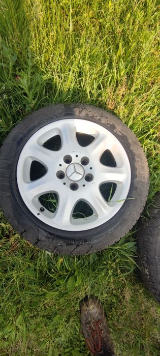 Felgi 16 mercedes z ładnymi oponami 4 szt