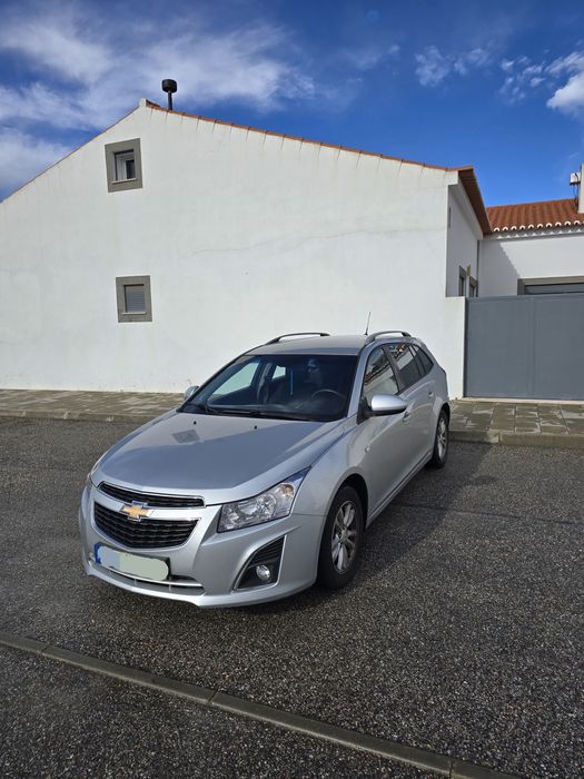 Chevrolet Cruze SW 1.7 VCDi 130cv ano 2012