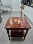 Mesa de madeira maciça  60cmx 60cm