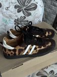 Кросівки жіночі adidas леопард 38 розмір
