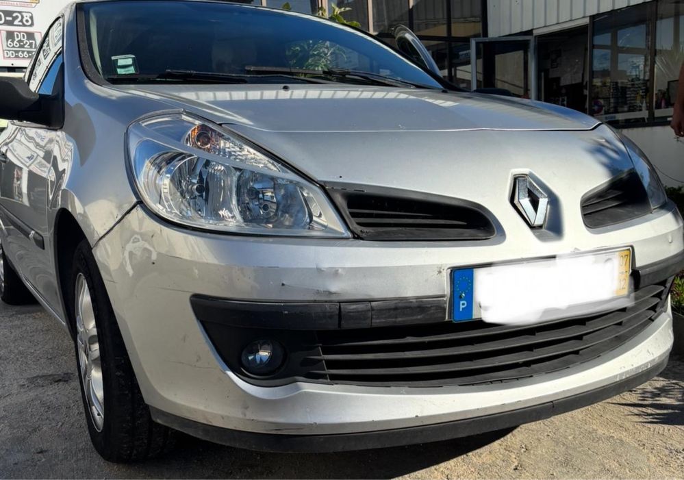 Renault Clio 3 van Iva dedutivel
