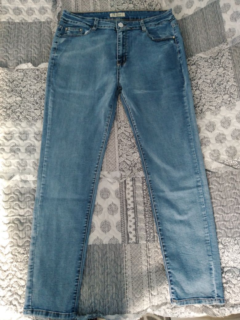 Spodnie damskie jeans