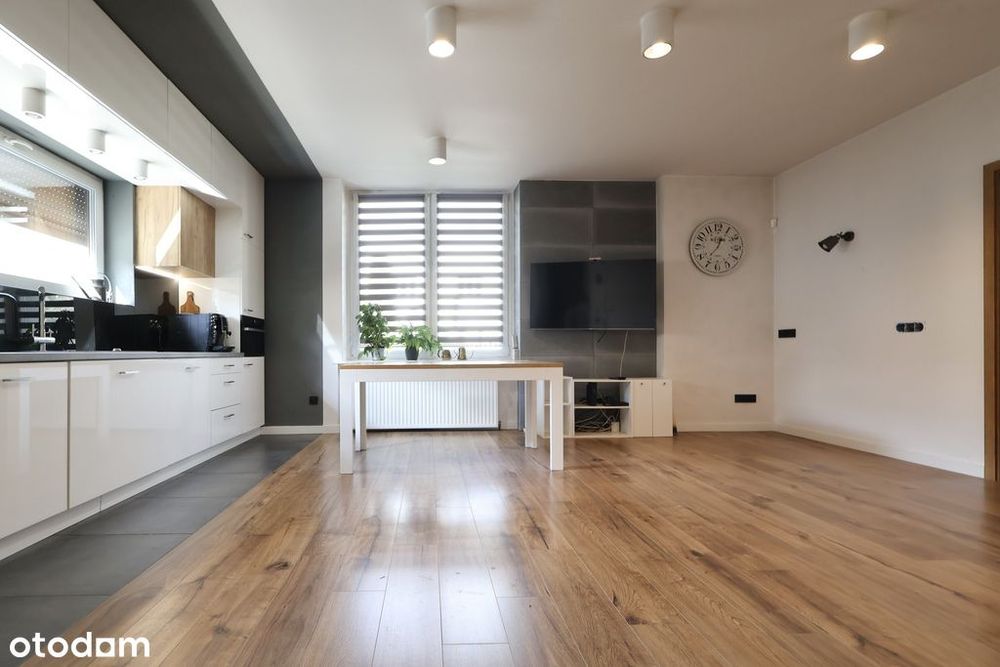 Dom w centrum miasta dla dużej rodziny