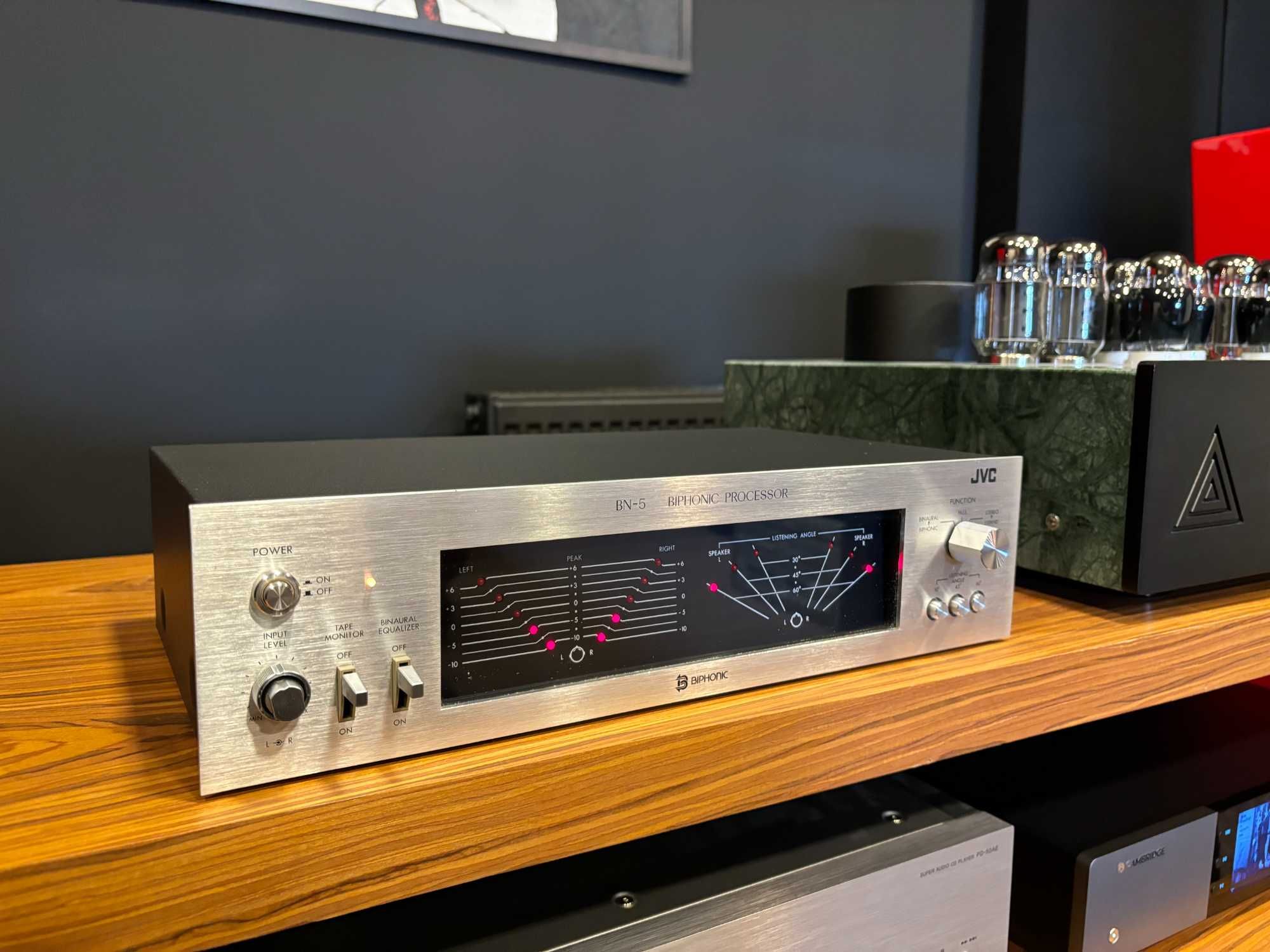 JVC BN-5 - procesor binauralny - (biphonic)