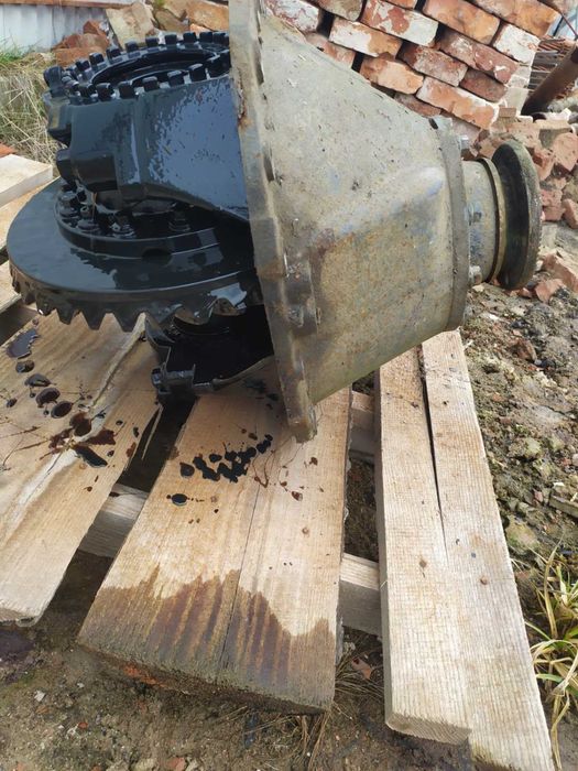 Продам редуктор Рено магнум