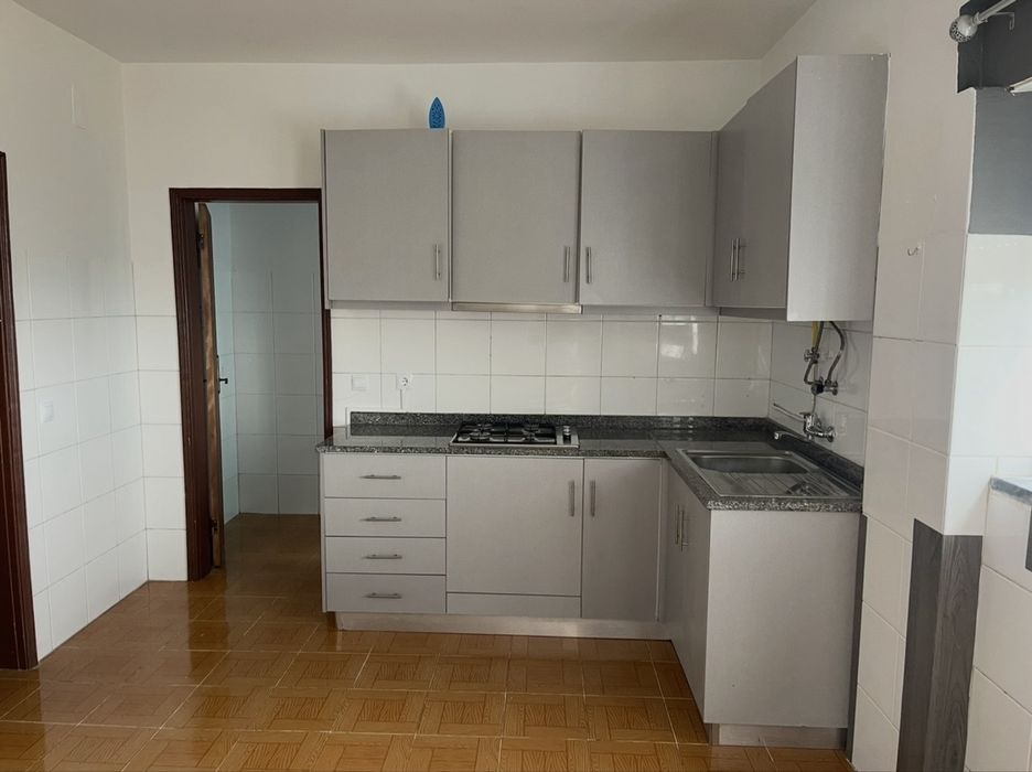 T2 para locaçao Excelente Localização! Centro de trancoso