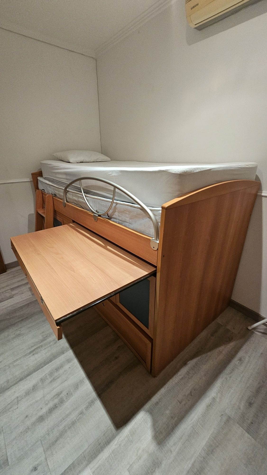 Cama gavetão com muita arrumação
