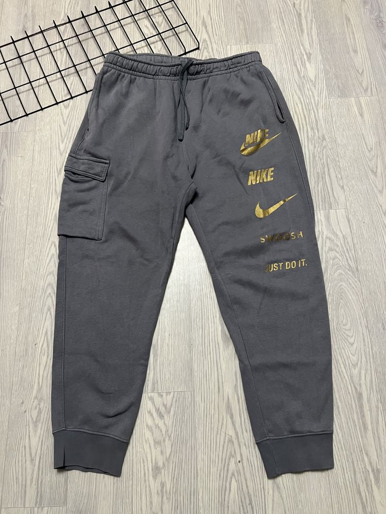 Спортивні карго штани Nike NSW Standard Issue Grey L Найк