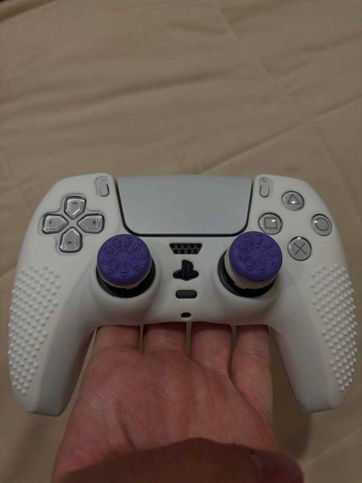 Геймпад Sony DualSense для PlayStation 5 з кабелем.