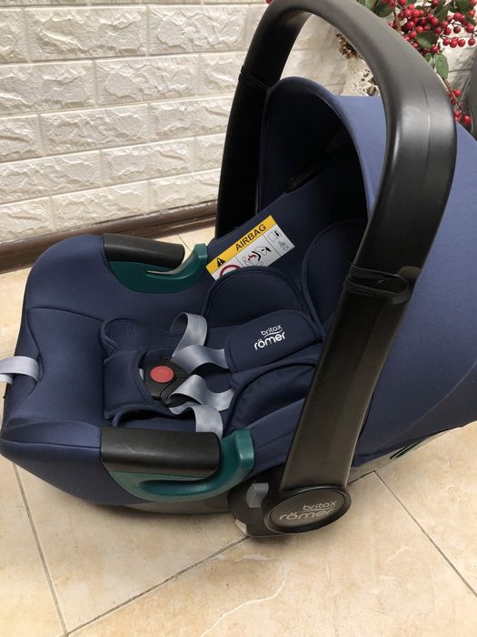 Автокрісло Britax Römer BABY-SAFE iSENSE Група 0+ (0-13 кг) брітакс