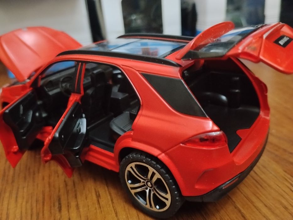 Модель mercedes-benz gle63 Мерс 1:32 Автоэксперт Металл свет звук Джип
