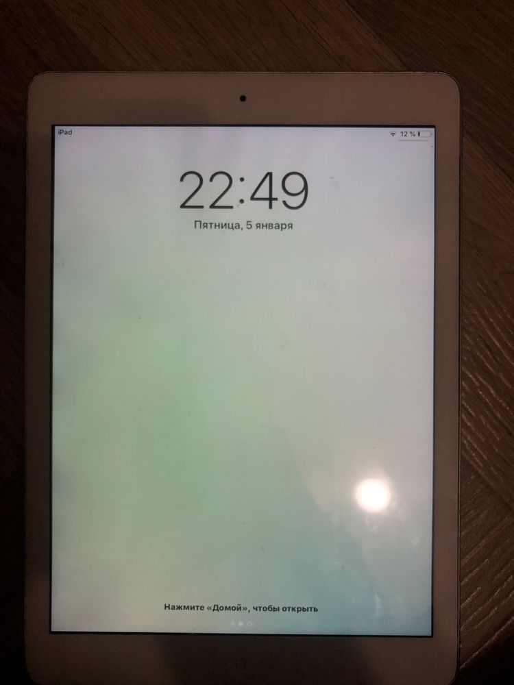 Планшет Apple iPad Air