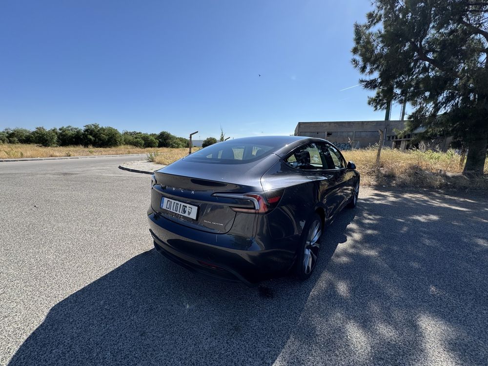 Tesla Model 3 Dual motor