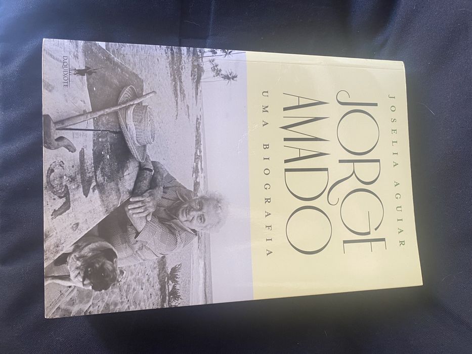 Livro “ Jorge Amado- uma Biografia” de Joselia Aguiar
