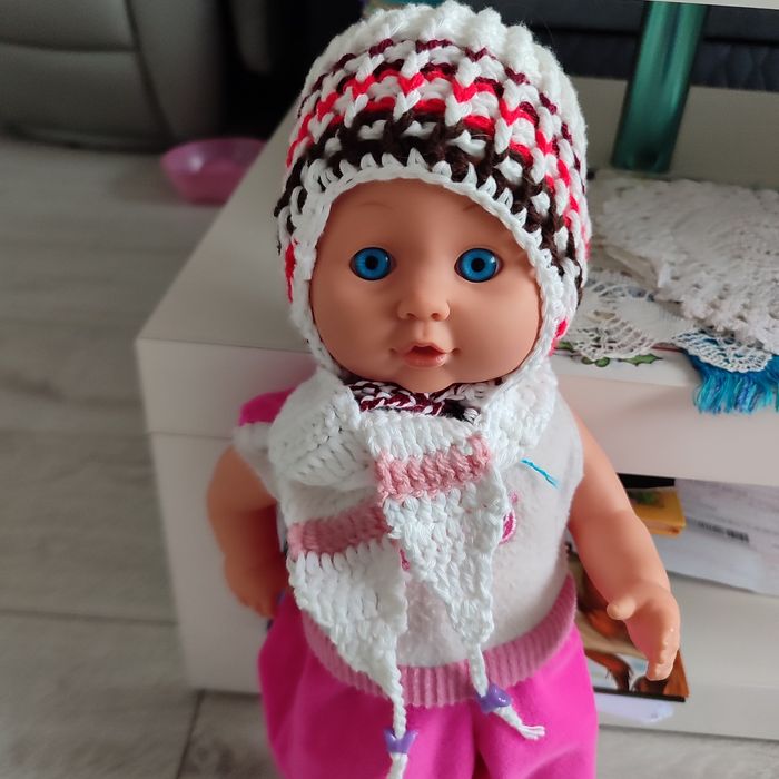 Sprzedam zestaw nowy szalik i czapkę dla lalki ok 40 cm
