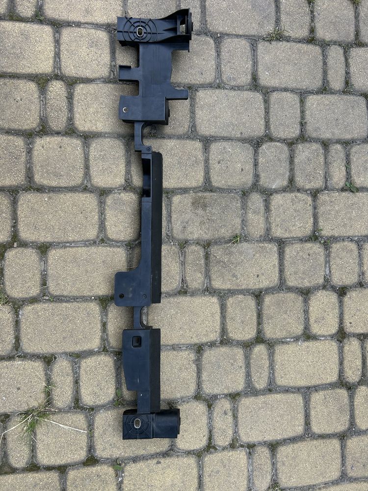 Продам кронштейн кріплення радіатора Nissan Qashqai J11 215424EA0А