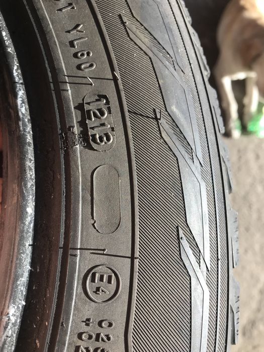 Шини nokian 1шт.