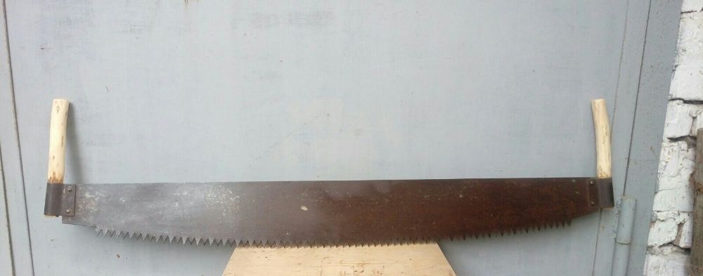 Продам  дворучну пилу