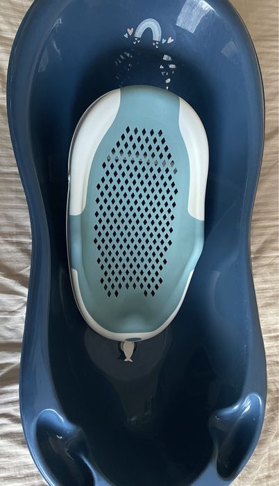 Продаю дитячу ванночку та гірку