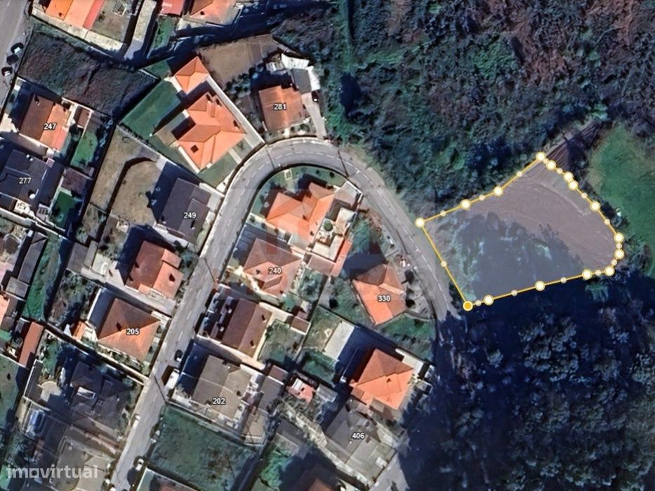 Terreno Urbano - Vila Maior