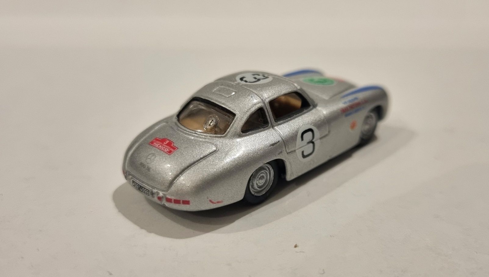 Mercedes Benz 300 SL coupe prototype Hongwell 1:72