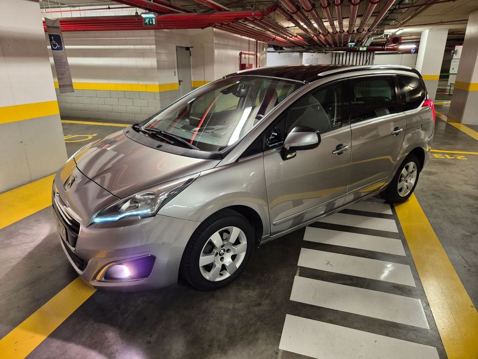Peugeot 5008 1.6 HDi 7L Allure