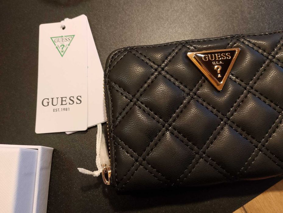 Nowy portfel Guess