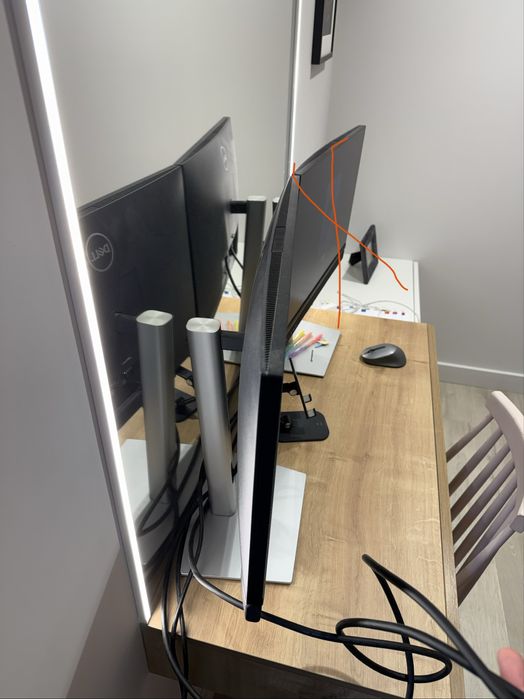 1 x Monitor Dell C2422HE 24'' 1920 x 1080 USB-C kamera głośnik POZNAŃ