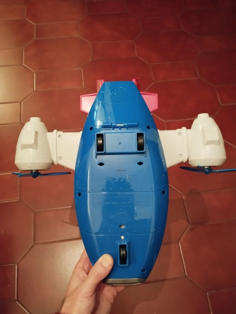 Avião patrulha Pata