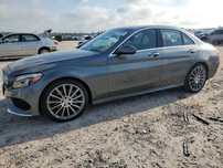 Mercedes-Benz Klasa C 2017 MERCEDES-BENZ C 300 / Benzyna / Tył napęd / Automat