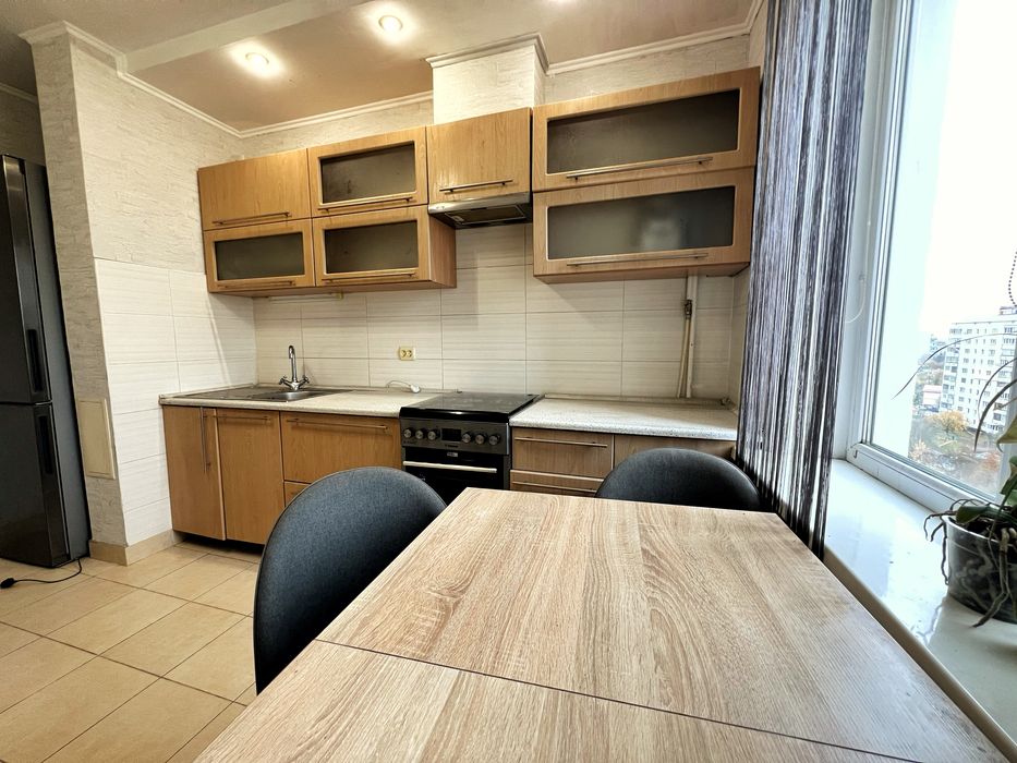 Трикімнатна квартира вулиця Грушевського