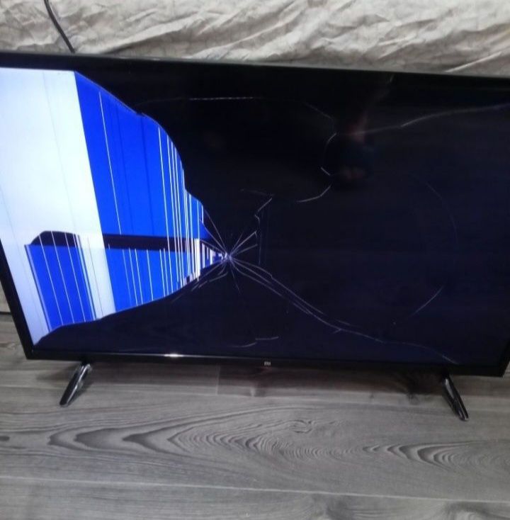 Продам телевизор Redmi
