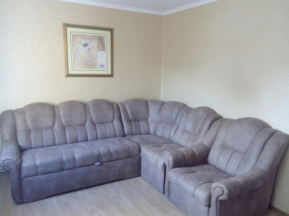 Перетяжка меблів,та Ремонт меблів.Перетяжка мебели,ремонт.